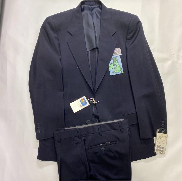 驚きの価格が実現! 新品 未使用 英国製生地使用 キッドモヘア 2つ