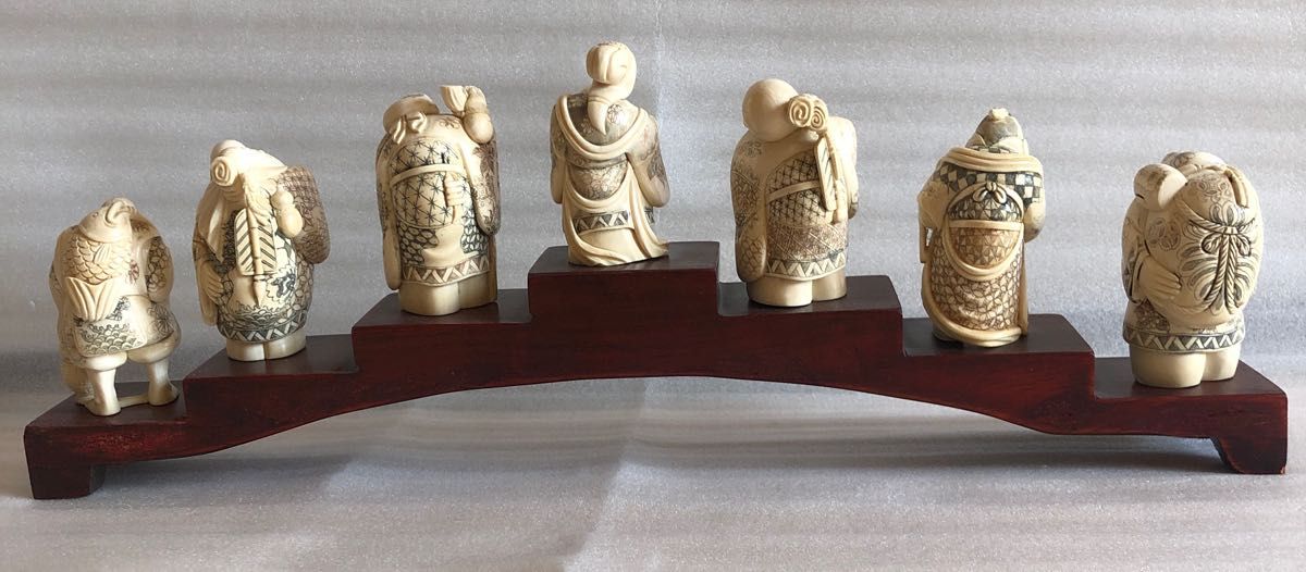 象牙風 七福神 彫刻 置物|Yahoo!フリマ(旧PayPayフリマ) 象牙風 七福神 彫刻 置物|Yahoo!フリマ(旧PayPayフリマ)