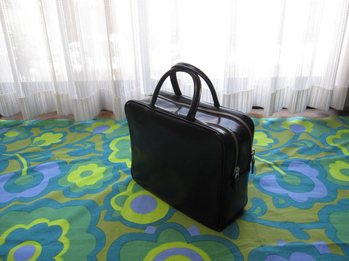 貴重 コムデギャルソン COMME des GARCONS 青山バッグ スクエアステア