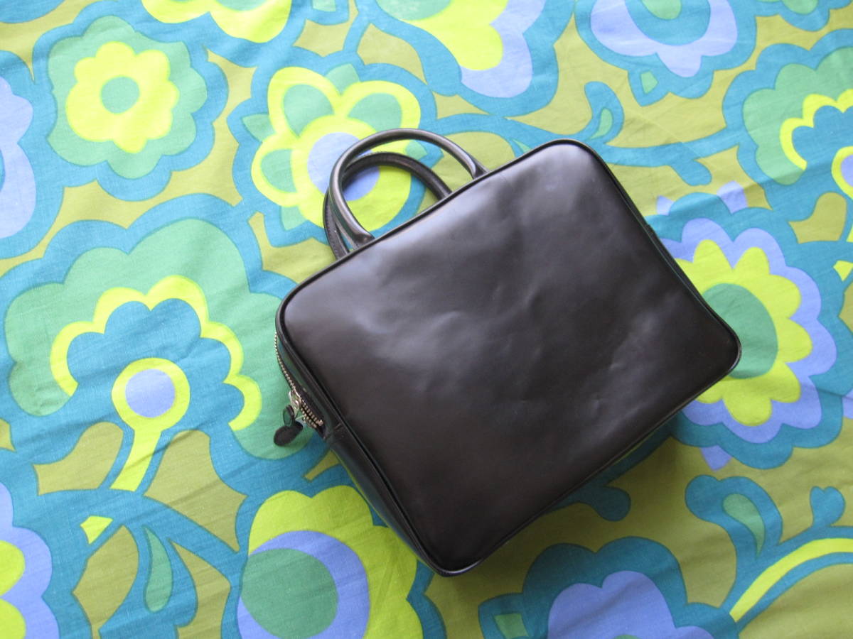 貴重 コムデギャルソン COMME des GARCONS 青山バッグ スクエアステア