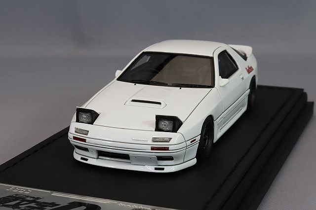 イグニッションモデル 1/43 頭文字D マツダ サバンナ RX-7 アンフィニ (FC3S) ホワイト IG2874