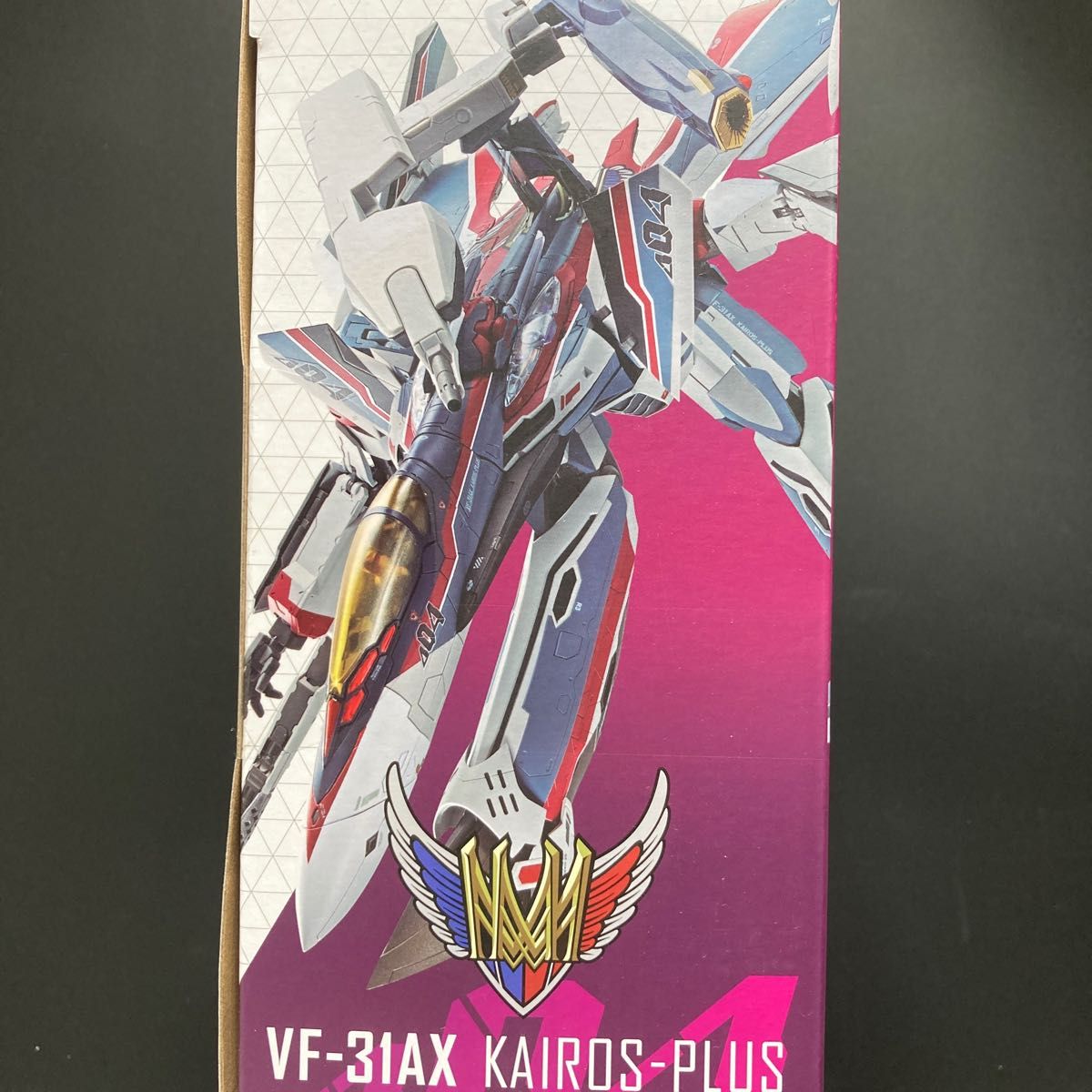 DX超合金　劇場版 VF-31AX カイロスプラス（ミラージュ・ファリーナ・ジーナス機）