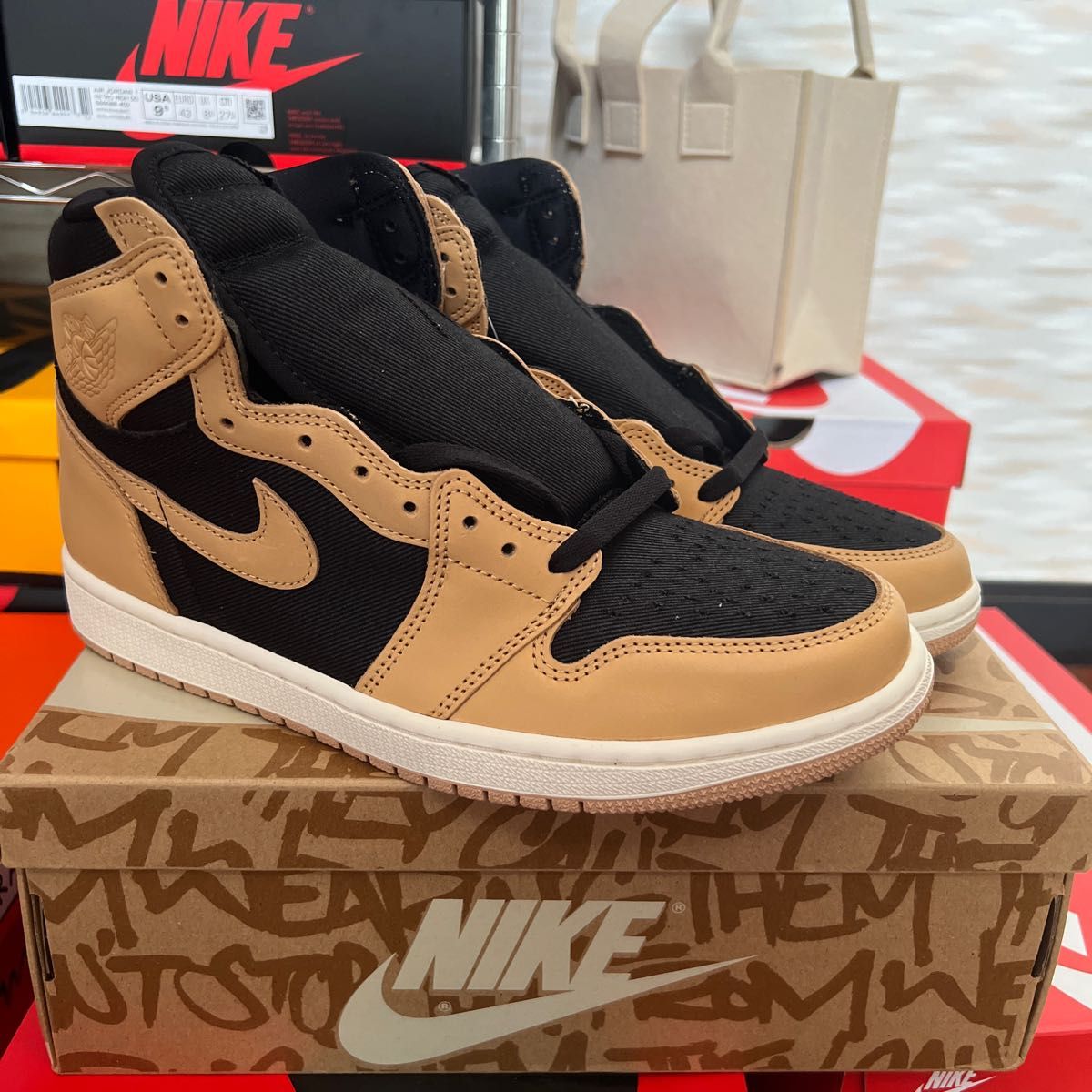 送料無料/新品】 ナイキ AIR OLIVE エアジョーダン1 HUARACHE ナイキ