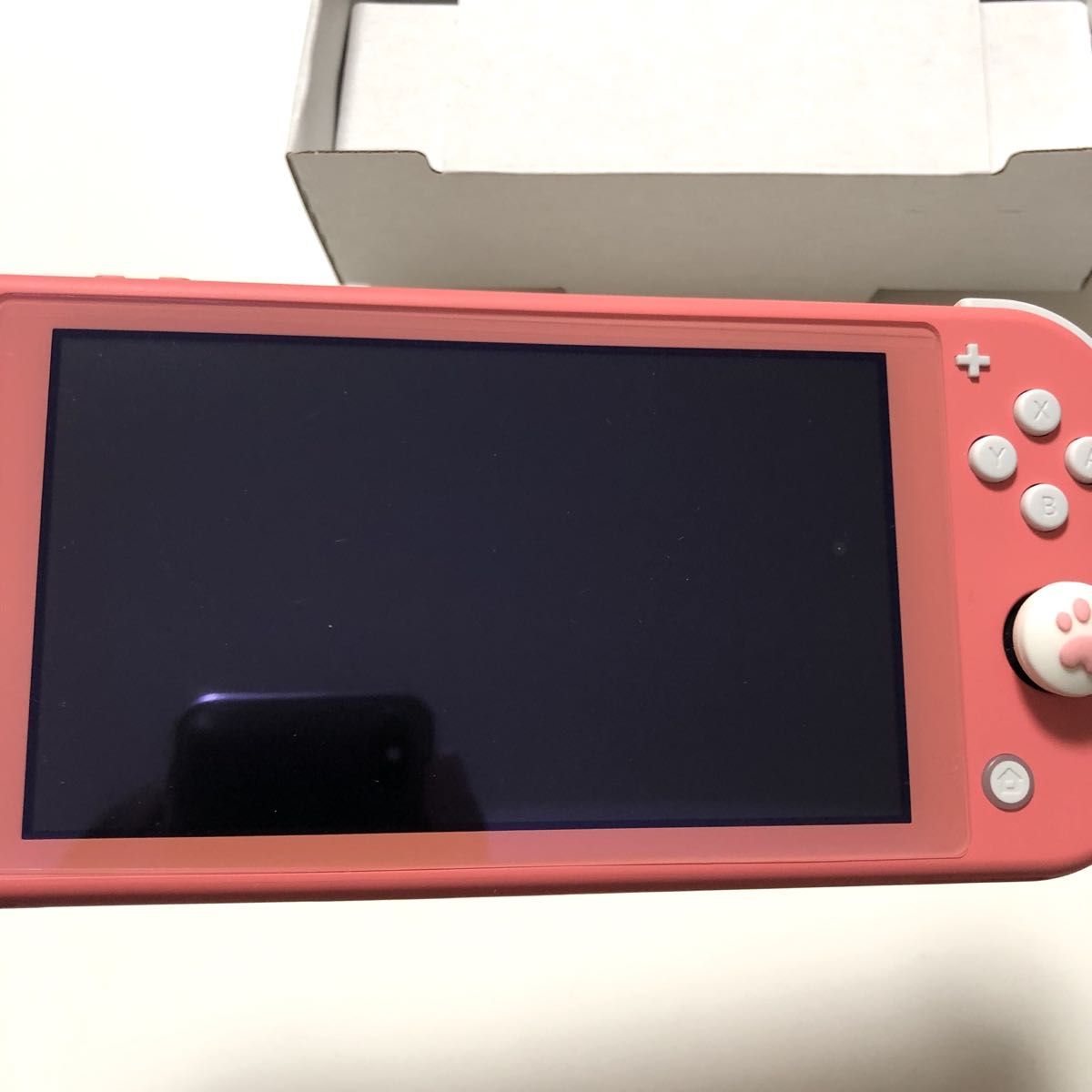 【美品】Nintendo Switch Lite コーラルピンク　箱付き　猫肉球カバーつき　※最終値下げ