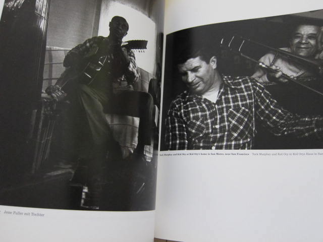 写真集 Made in USA 1951-1971 英語 ハードカバー 1995/6/1 Dennis Stock Brigitte Reinhardt Naomi Spector 洋書 - ドキュメント 写真集 Made in USA 1951-1971 英語 ハードカバー 1995/6/1 Dennis Stock Brigitte Reinhardt Naomi Spector 洋書 - ドキュメント