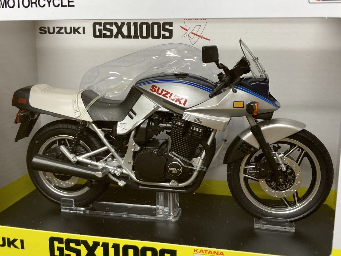 即決 アオシマ 1/12 スズキ カタナ GSX1100S 刀 KATANA SD 青/銀 ブルー シルバー 鯖カラー 完成品 バイク 未開封品 希少 絶版 の画像2