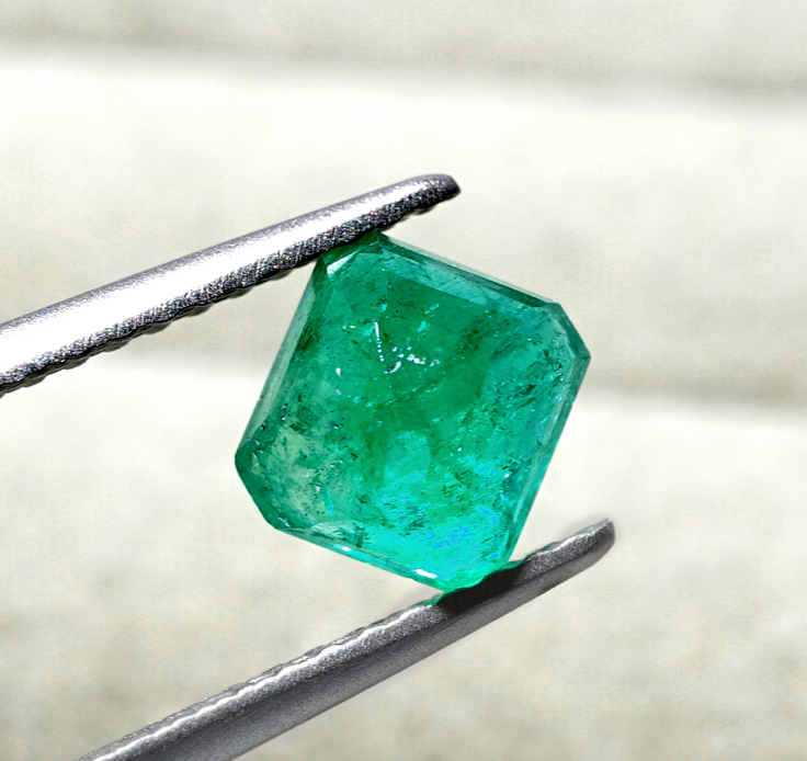 Yahoo!オークション - 注目 天然エメラルド 最高級 1.00ct Yahoo!オークション - 注目 天然エメラルド 最高級 1.00ct