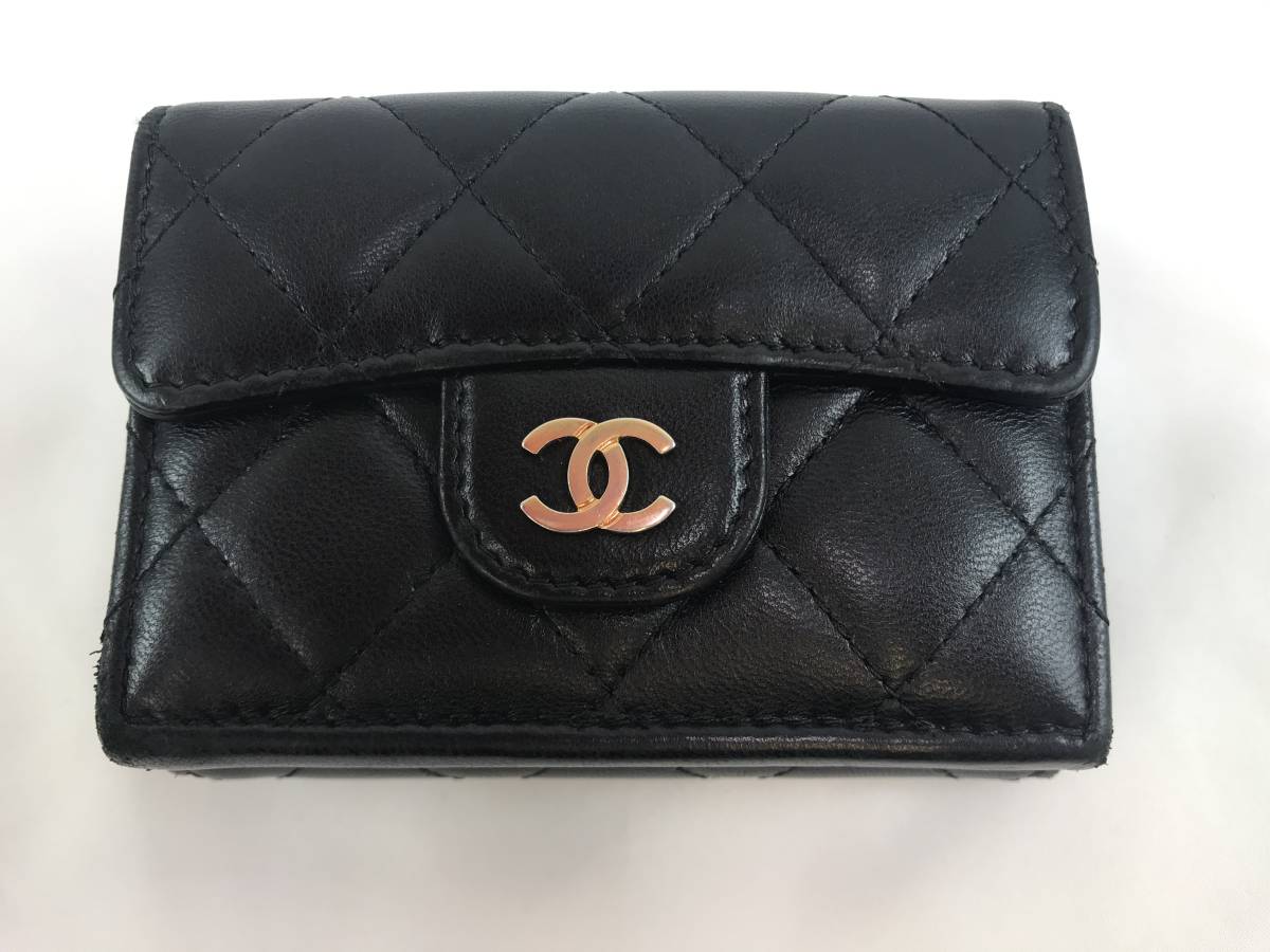 CHANEL シャネル 三つ折り財布 クラシック スモール フラップ ウォレット ココ マトラッセ ブラック×金金具 ミニ財布 ココシャネル 人気 