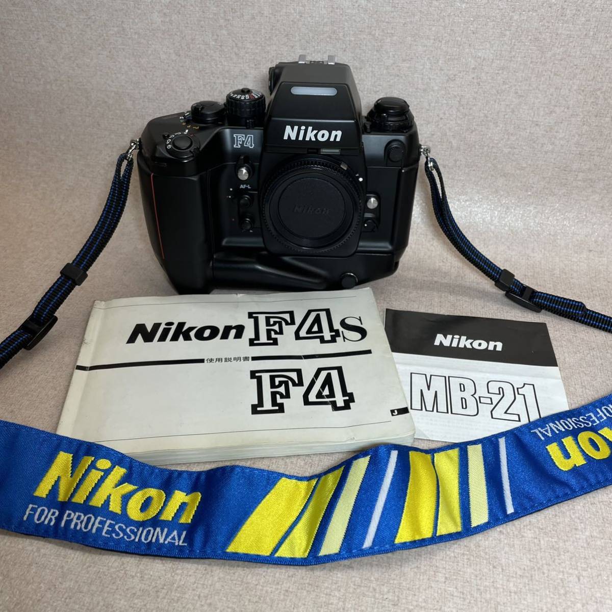 輝い Nikon W3-1） F4 （10） 簡易動作確認済み ボディ 一眼レフ