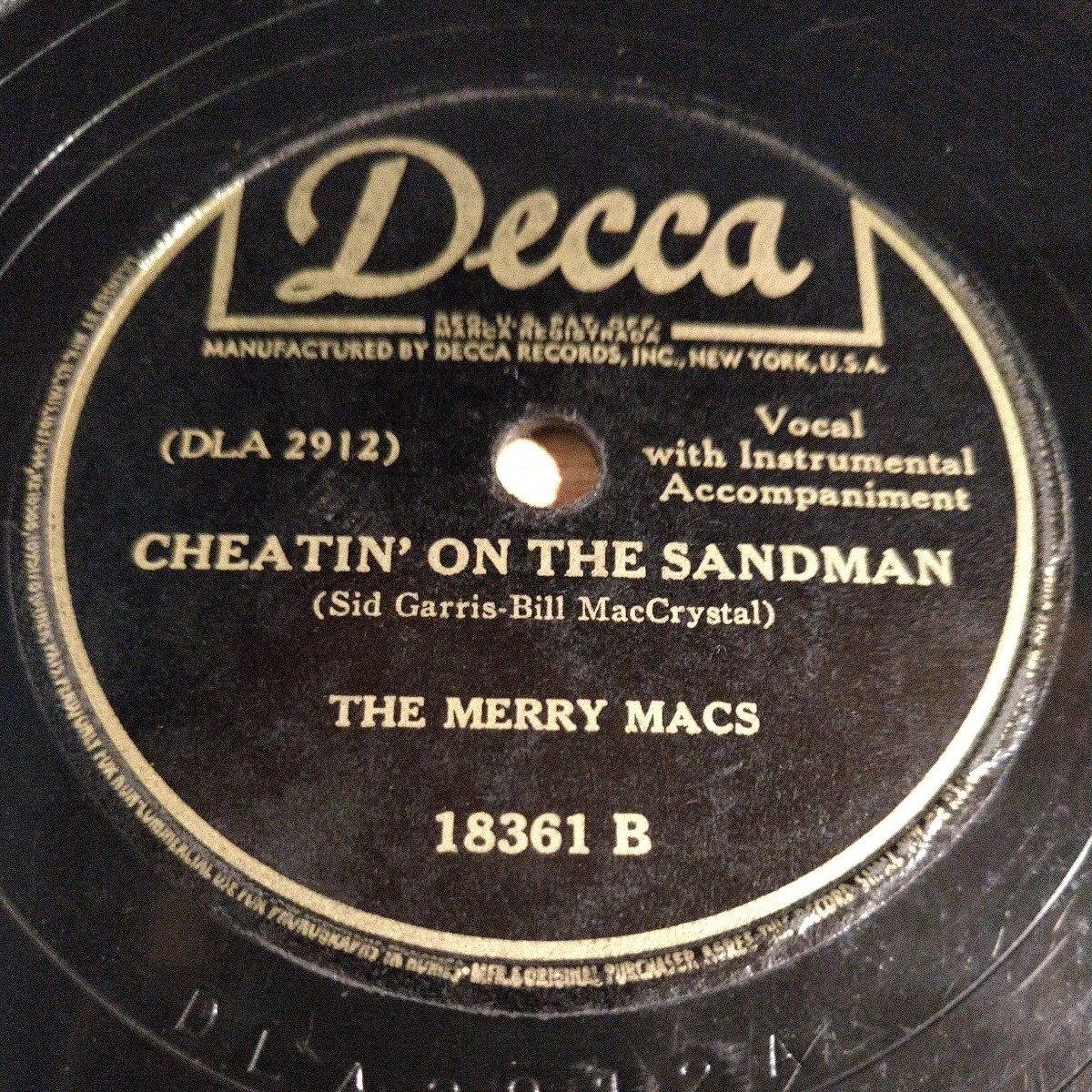 メリーマックス/CHEATIN'ON THE SANDMAN:JINGLE JANGLE JINGLE/THE MERRY MACS Vocal From Paramount Picture'Forest Rangers'米DECCA18361_画像1