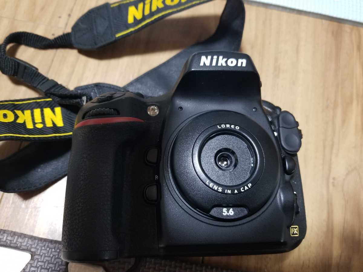 Nikon D800E ボデイー、元箱付き。