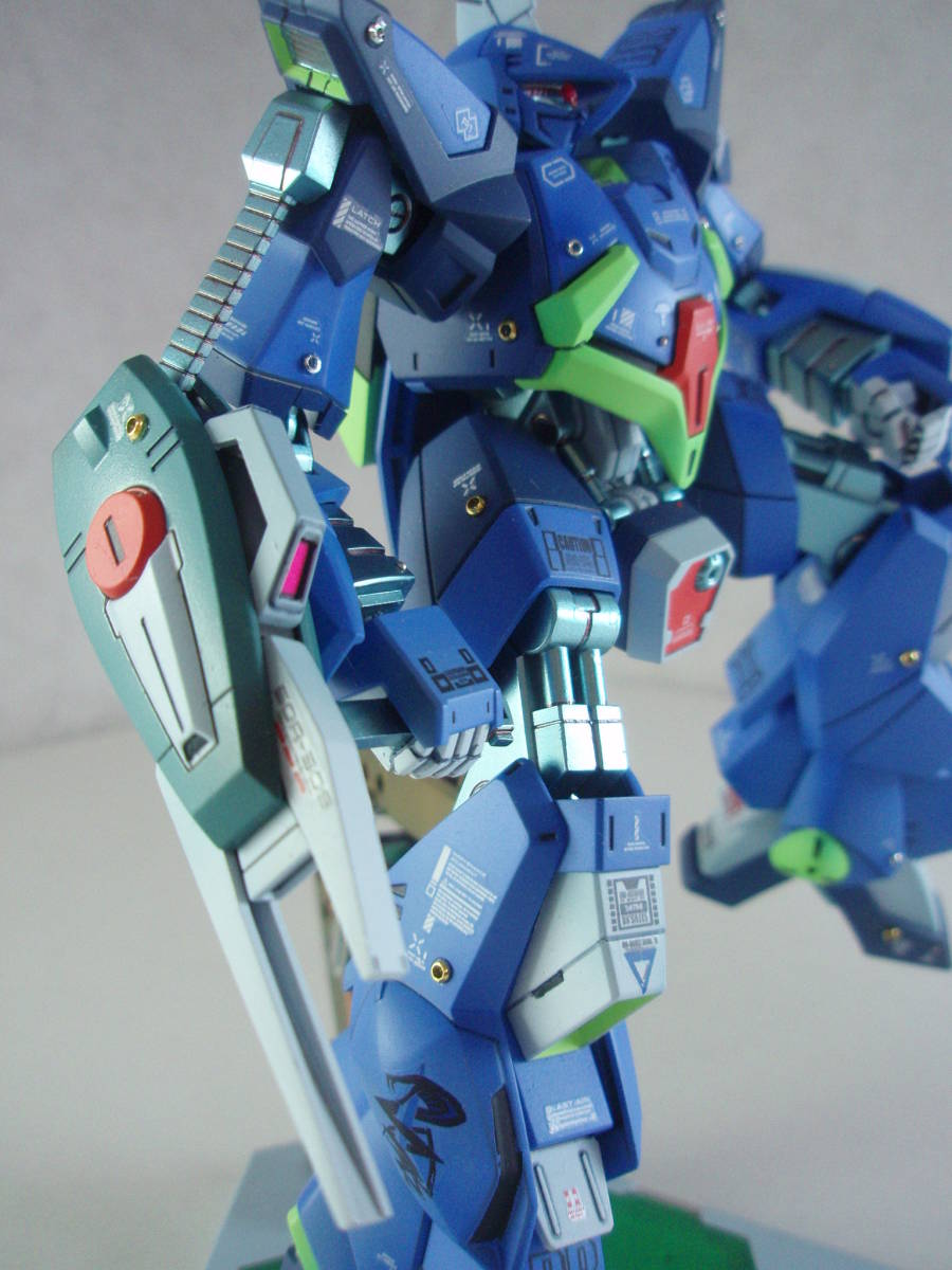 【在庫僅少】 Yahoo!オークション - ヴァースキ隊機(全 バーザム HGUC1/144 完成品