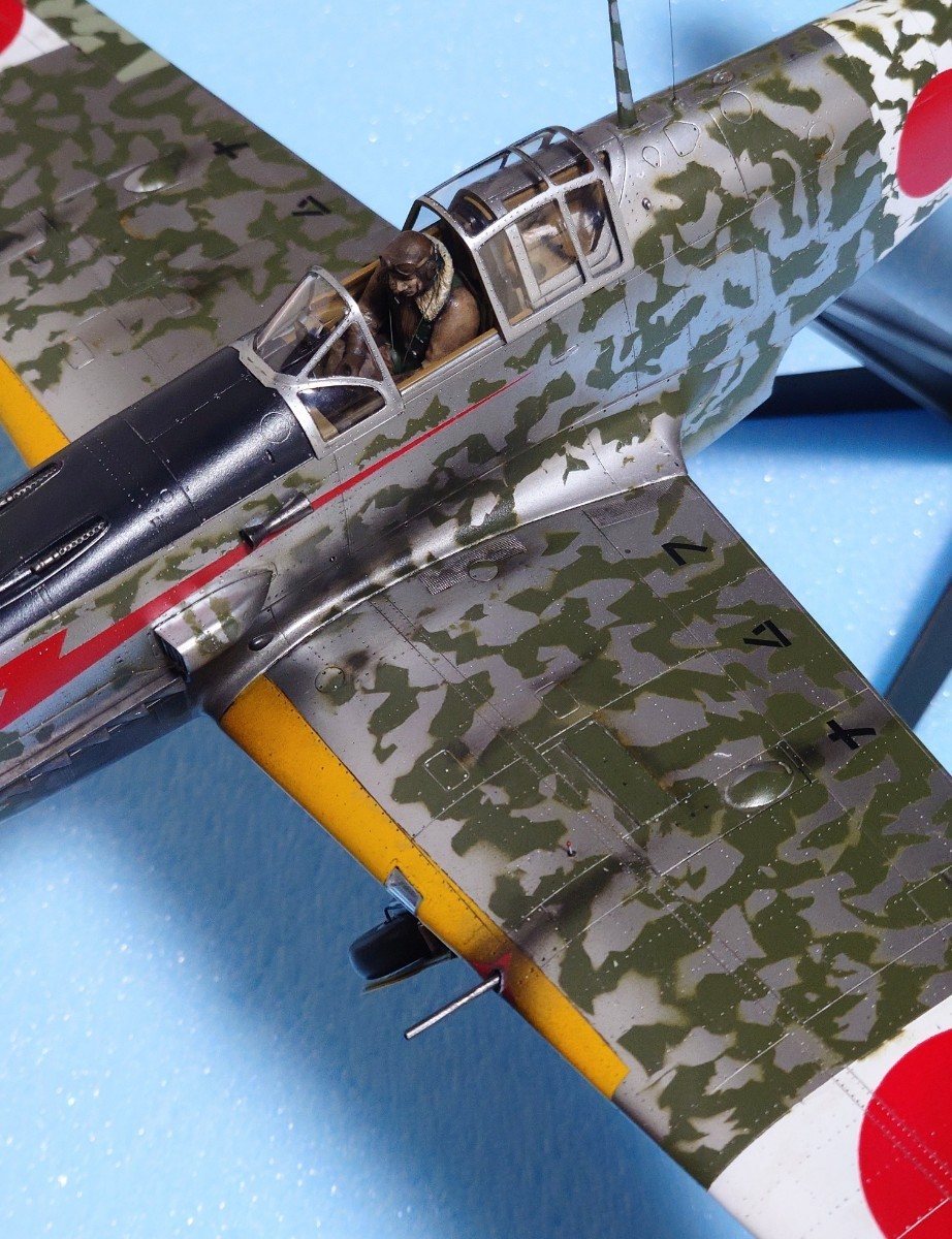 ハセガワ1/32川崎キ61三式戦闘機[飛燕]Ｉ型丙 完成品スタンドタイプ