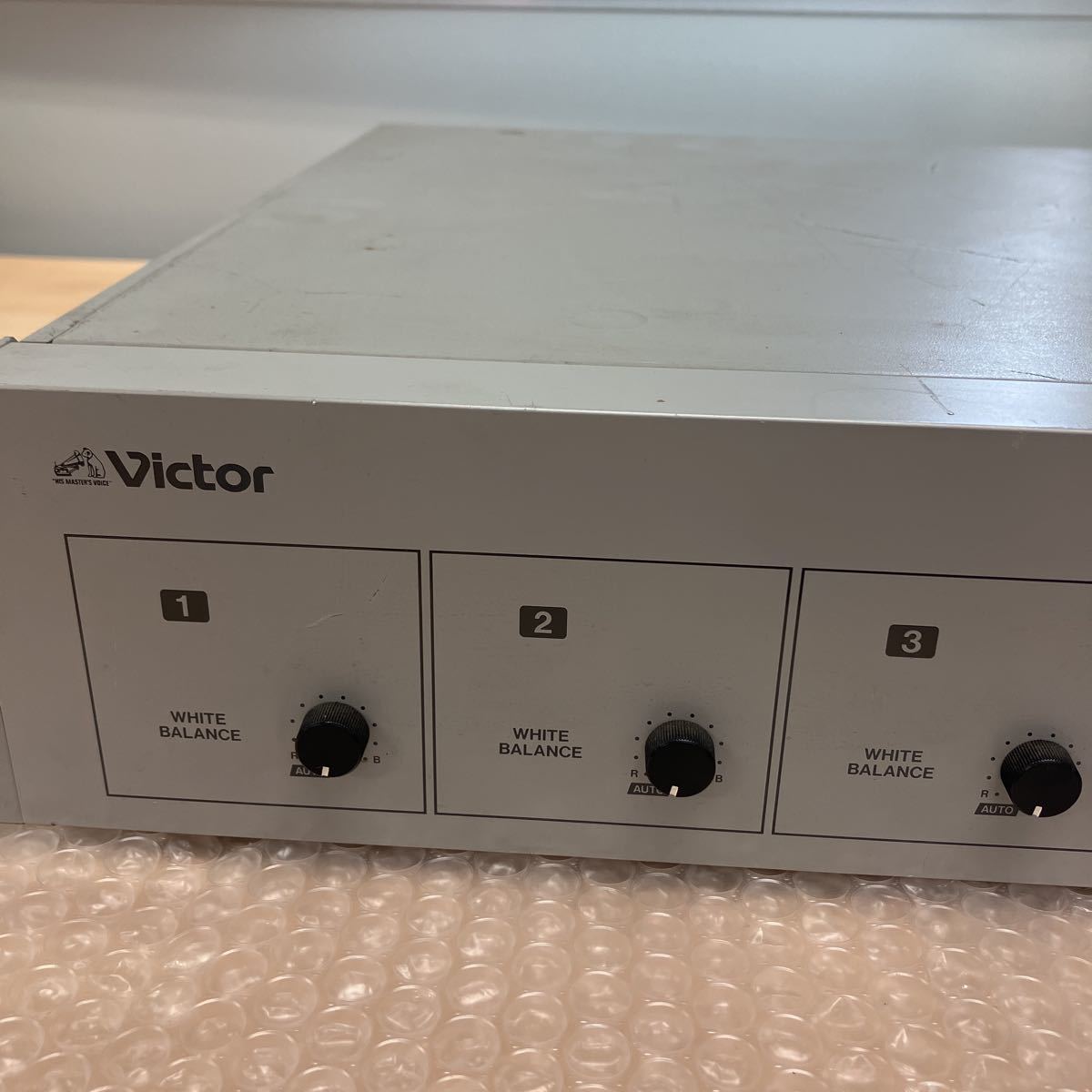 Victor　ビクター　TK-U1095　TK-U1095-4（F）型　カメラコントロールユニット　AC100V　50/60Hz　80W　通電確認済み　C-828_画像3
