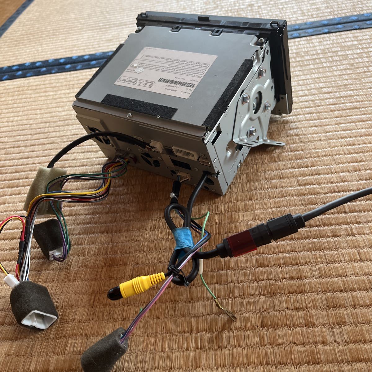 ダイハツ キャスト 8インチナビ NSZN-X71D ダイハツ キャスト 8インチナビ NSZN-X71D