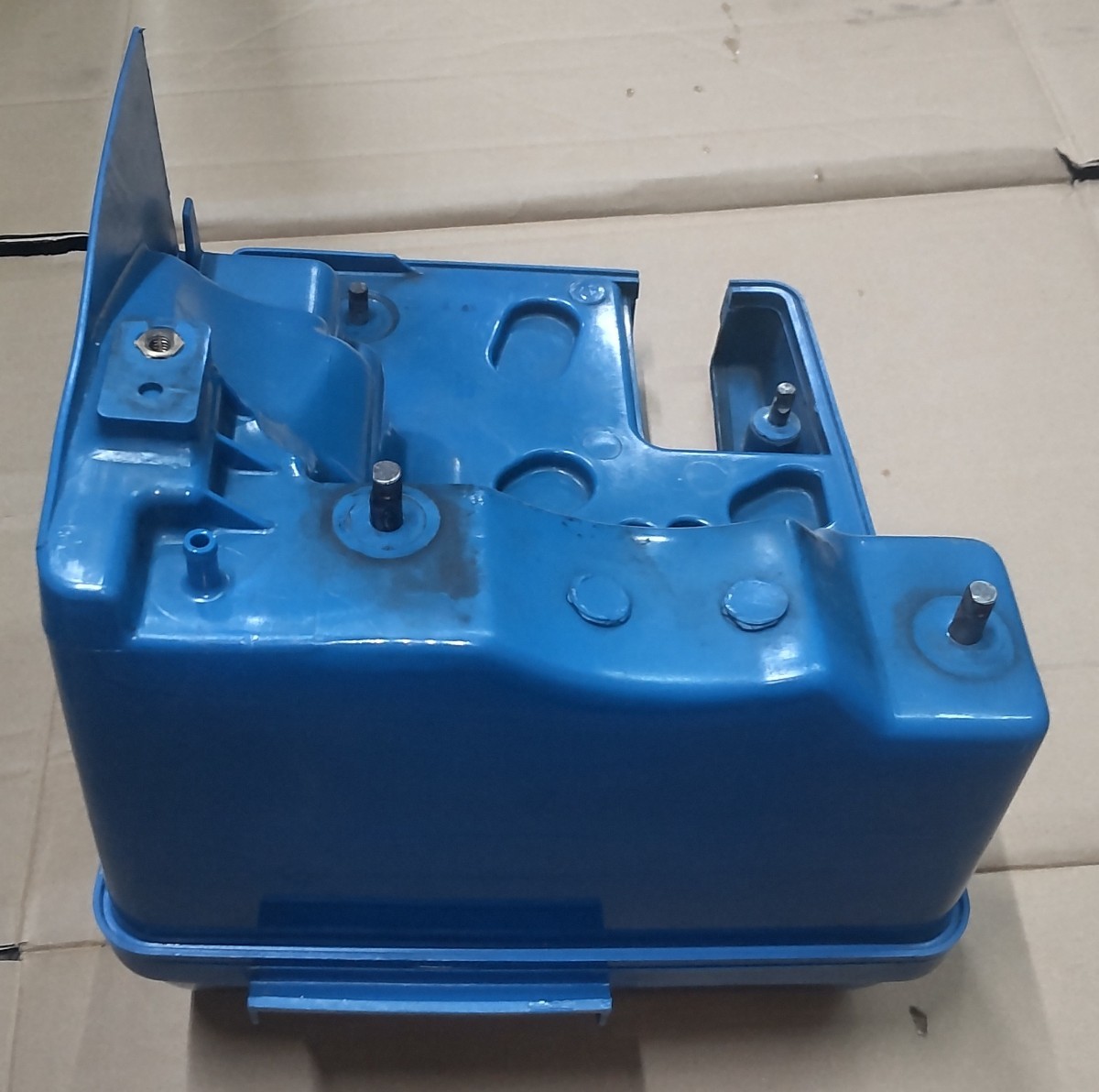 ヤマハ 除雪機 YSM870 燃料タンク(ガソリンタンク)プラスチック ヤマハ 除雪機 YSM870 燃料タンク(ガソリンタンク)プラスチック