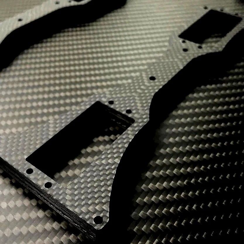 RDX-MGコンバ1 0カーボンシャーシ マットブラック Metal-Garage RDX-MGコンバ1 0カーボンシャーシ マットブラック Metal-Garage
