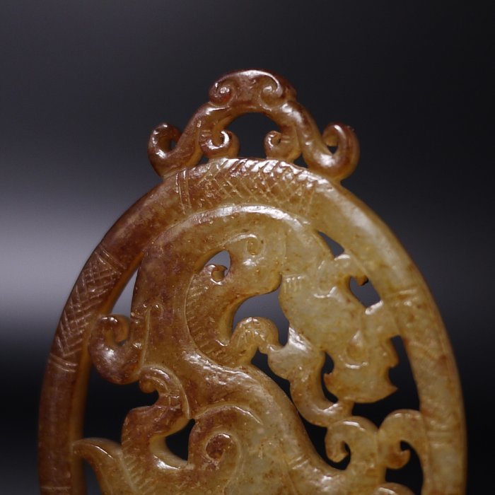 唐物 砡 時代物 古玉 漢代龍紋玉飾-