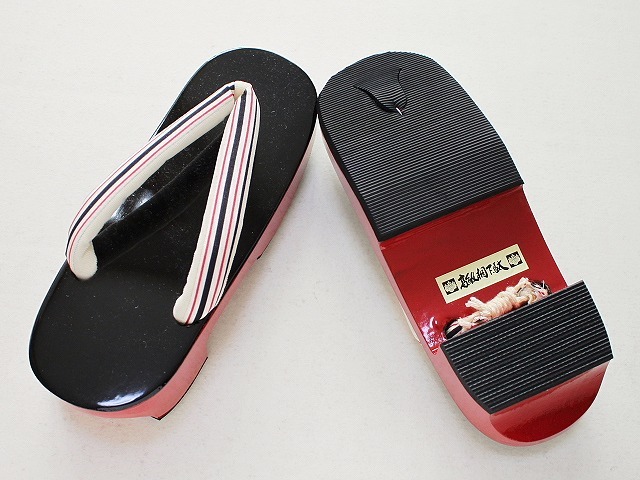  woman . geta H3050-01 free shipping made in Japan . geta stylish geta black coating geta L size 