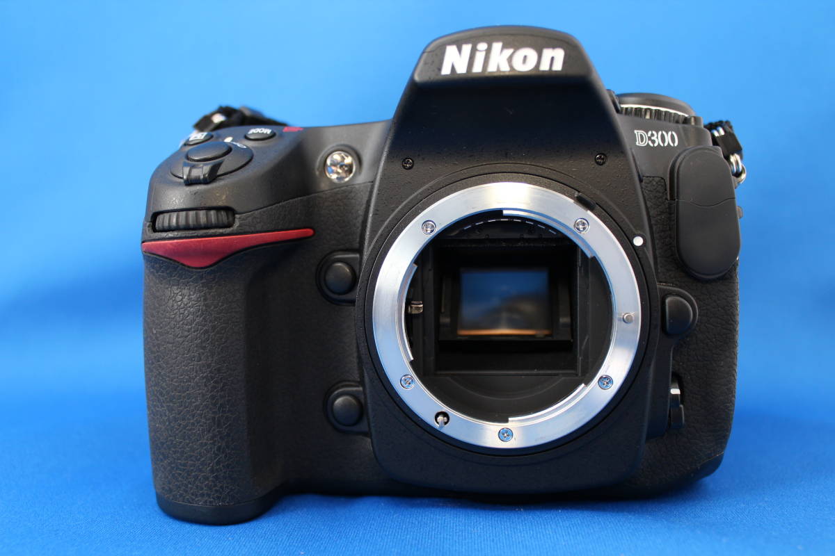 8432円 ☆美品☆ Nikon ニコン D300 AF-S DX NIKKOR 18-55mm 1 8432円 ☆美品☆ Nikon ニコン D300 AF-S DX NIKKOR 18-55mm 1
