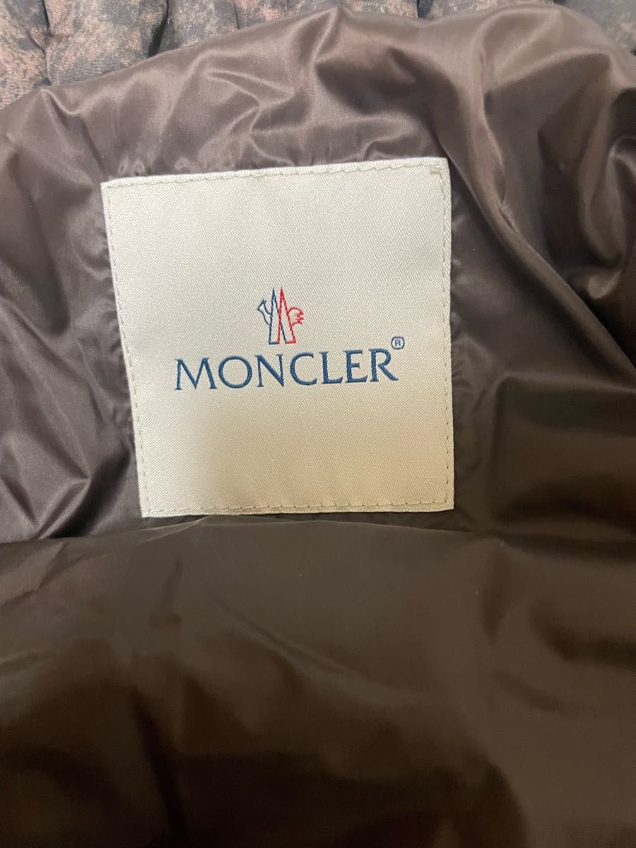 MONCLER  ダウンジャケット