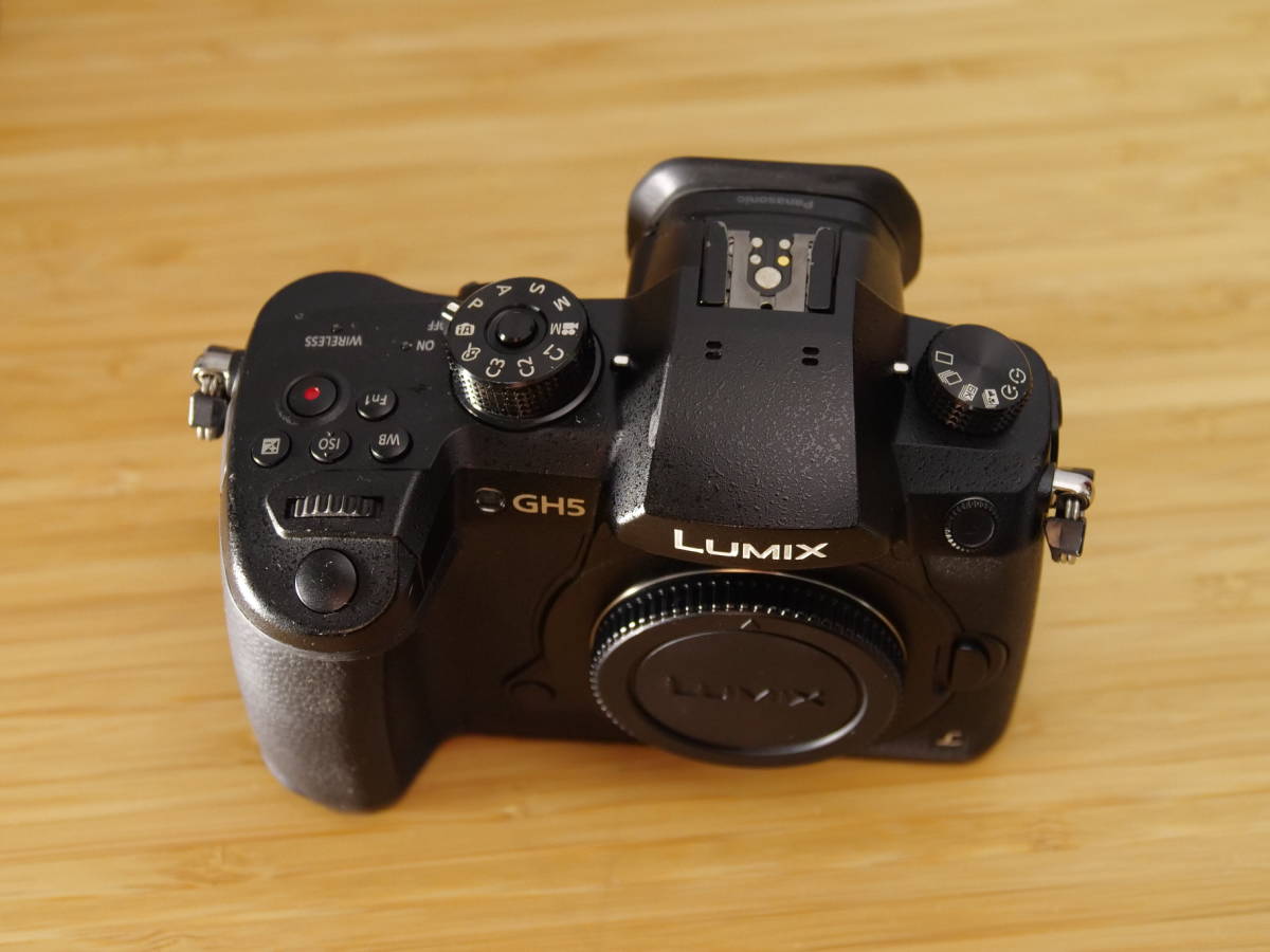 Panasonic DMC-GH5 中古 動作品 V-logインストール済の画像2