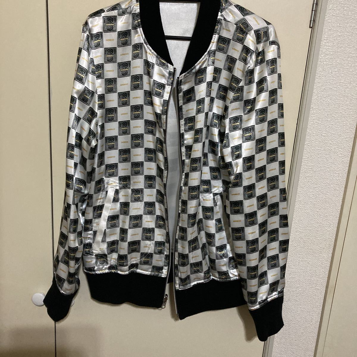 たので ルードギャラリー リバーシブルジャケット スカジャン って