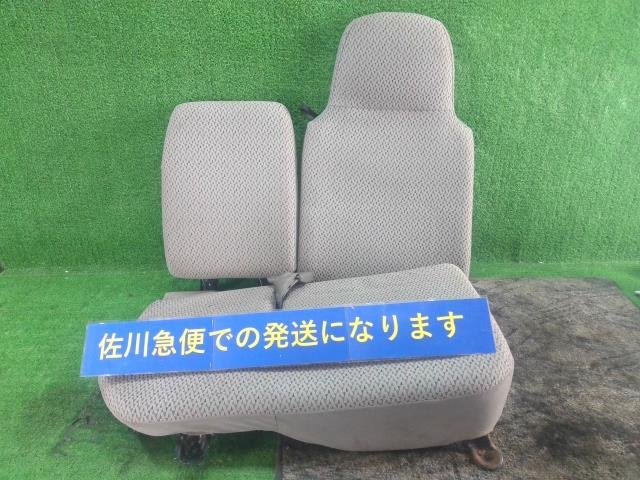  Toyota Dyna KDY280 left front passenger's seat seat moquette buckle attaching present condition on sale old * large * gome private person delivery un- possible *
