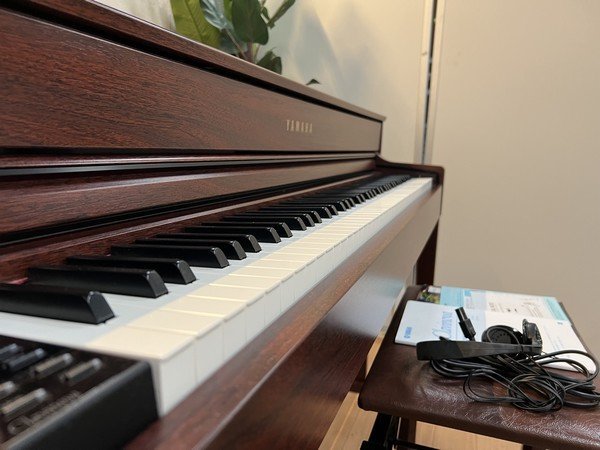 綺麗【 ヤマハ / YAMAHA 電子ピアノ CLP-535M クラビノーバ Clavinova