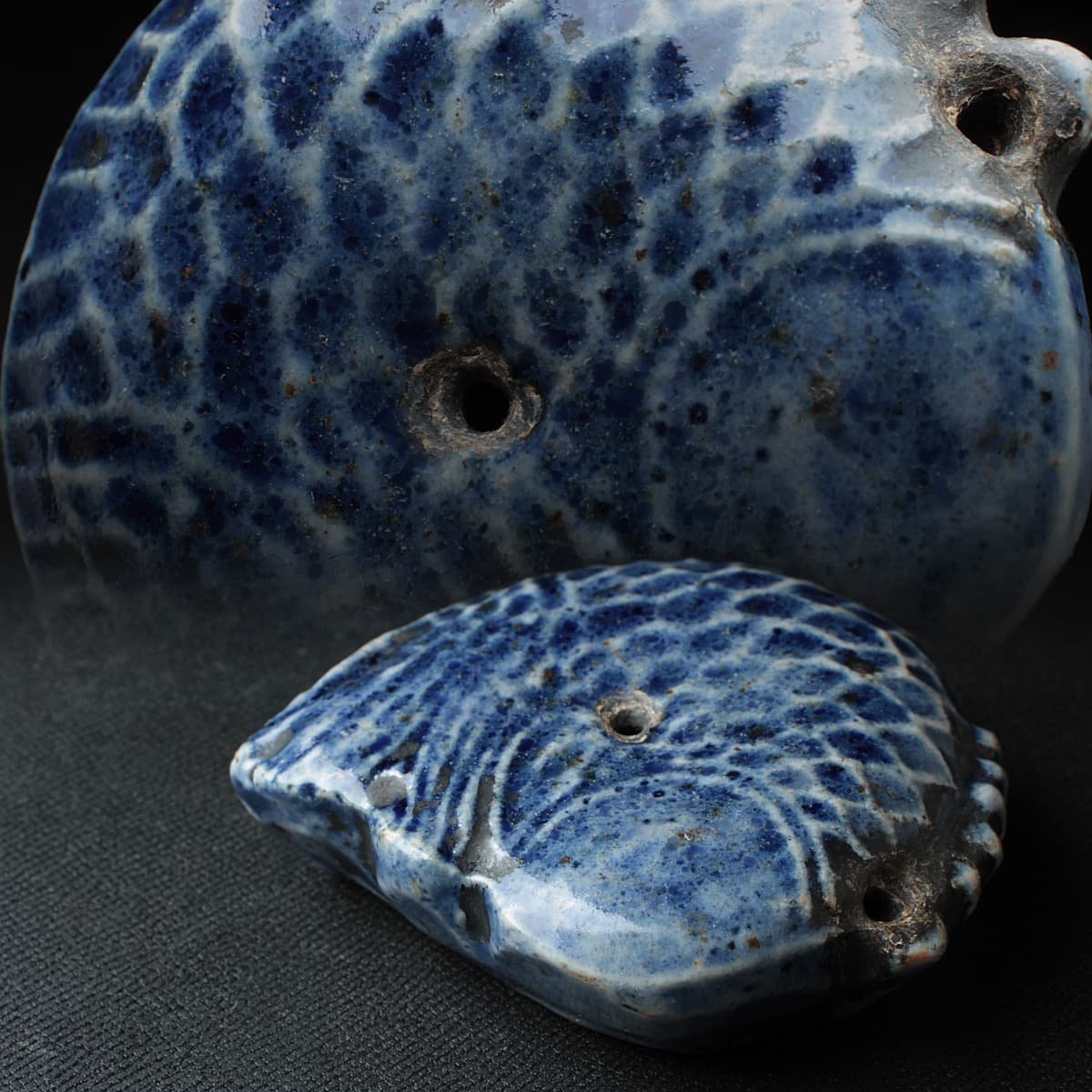 李朝 瑠璃釉 魚形水滴 藍釉-