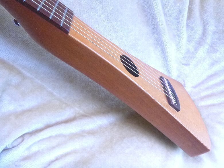 りください 初期型 MARTIN BACKPACKER ナイロン弦 仕様 マーチン