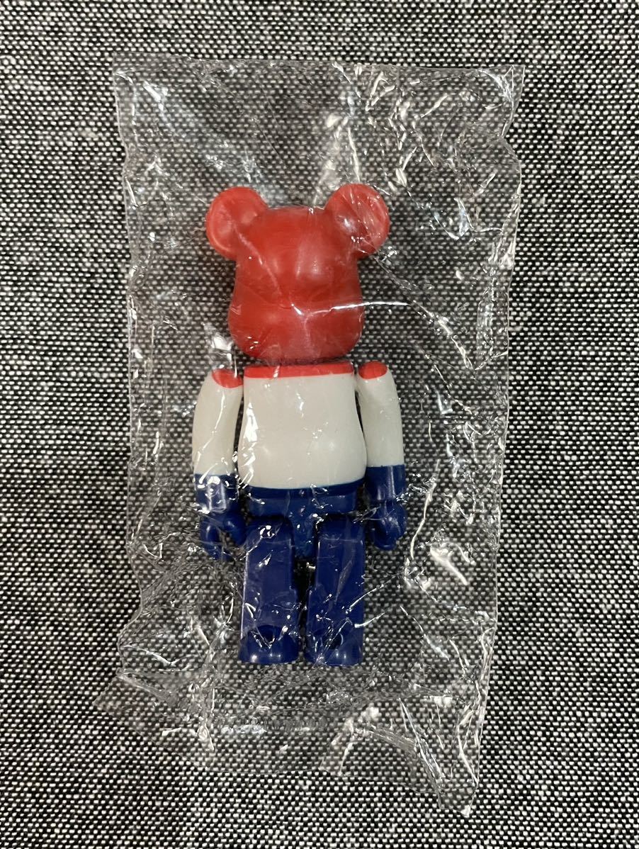 内袋未開封 ベアブリック シリーズ9 FLAG フラッグ オランダ 国旗 100% BE@RBRICK メディコムトイの画像1