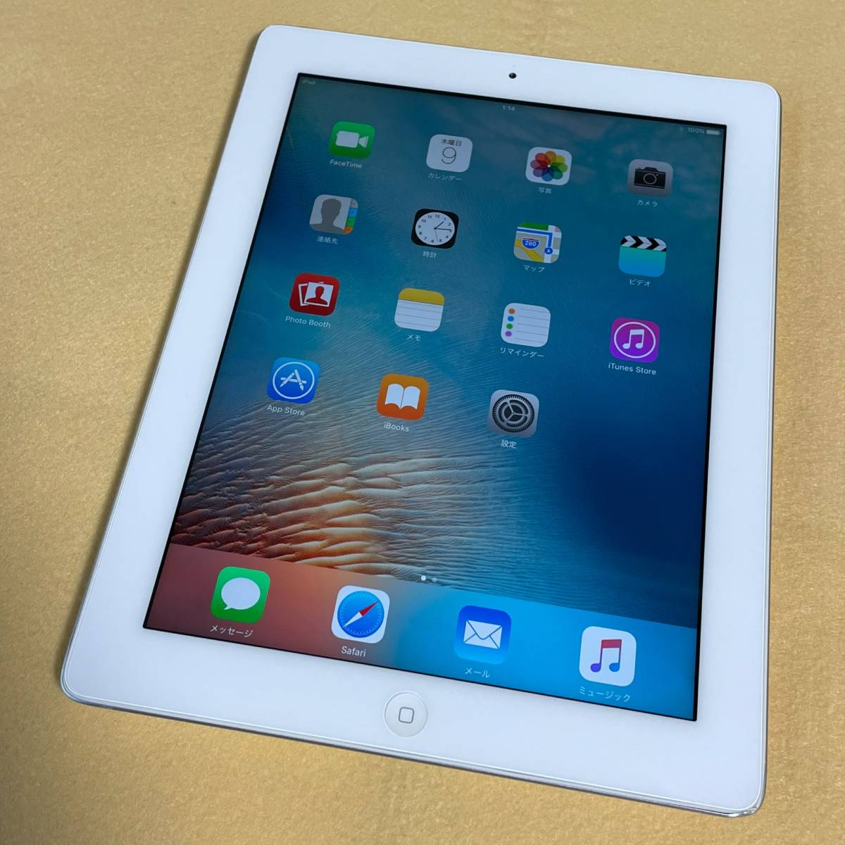 Apple IPad 第3世代 Wi-Fi 16GB MD328J A ホワイト タブレット
