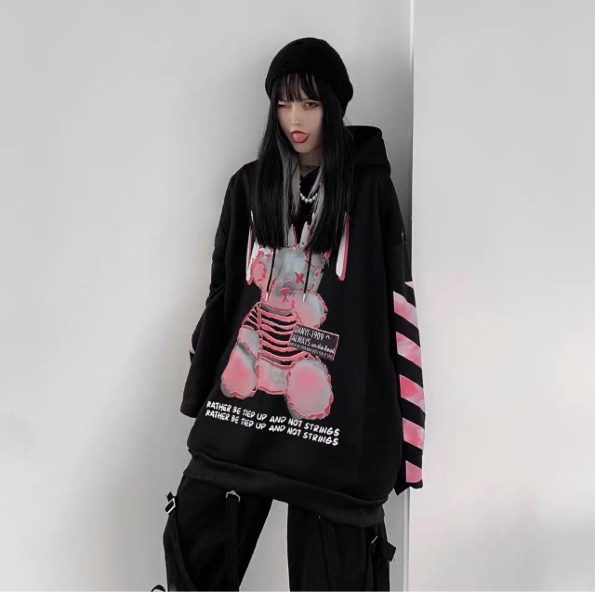大人気 病みかわ 熊 クマさん ビッグシルエット パーカー 原宿 韓国 長袖|PayPayフリマ 人気 レディース ロゴ トレーナー パーカー クマ くま 韓国 海外 病みかわ