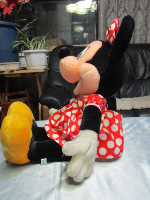 * Tokyo Disney Land * Minnie Mouse * minnie Chan * soft toy * tag attaching * character goods * Disney * interior * antique 