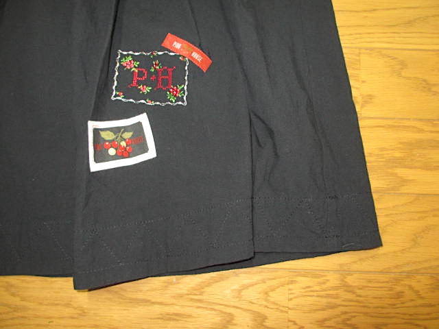 ピンクハウス チェリーパッチ付き長袖プルオーバーチュニックブラウス 黒 未着用タグ付き の画像3
