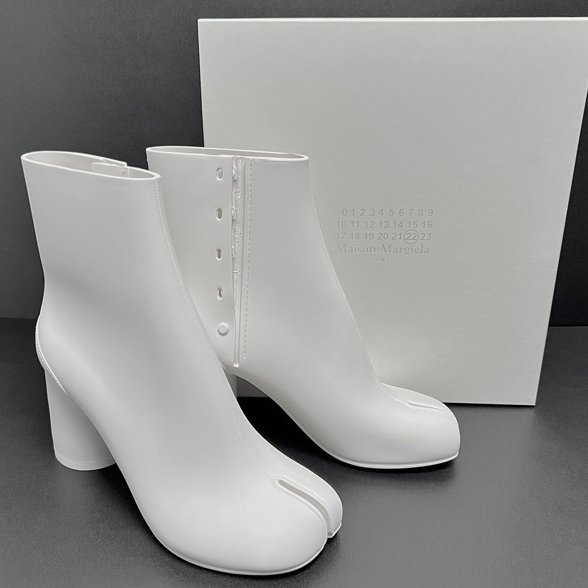 39 新品 メゾンマルジェラ Tabi ラバー ブーツ タビ 白 MaisonMargiela ホワイト ラバーブーツ アンクル レイン レインブーツ 雨 梅雨 boot