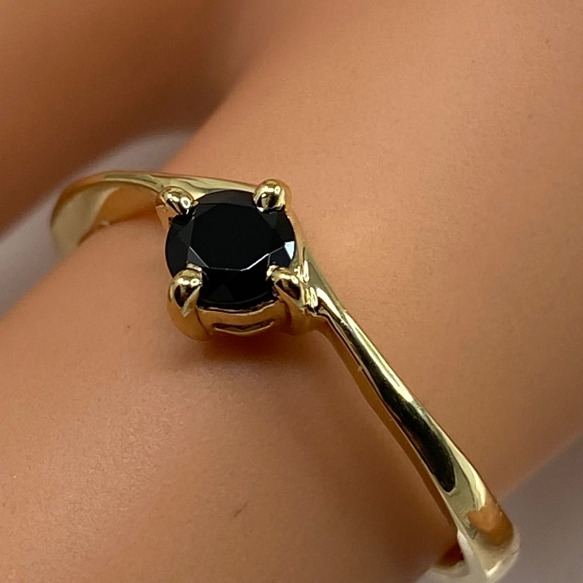 k18YG AU750 18金 天然ブラックダイヤモンド 0.28ct リング 10号