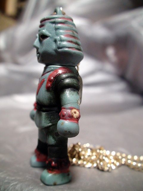  Giant Robo ①31-2 that time thing Shogakukan Inc. monster pendant sofvi doll 1967 year [ inspection width mountain brilliance higashi . special effects pa trouble ma.k poppy takatok