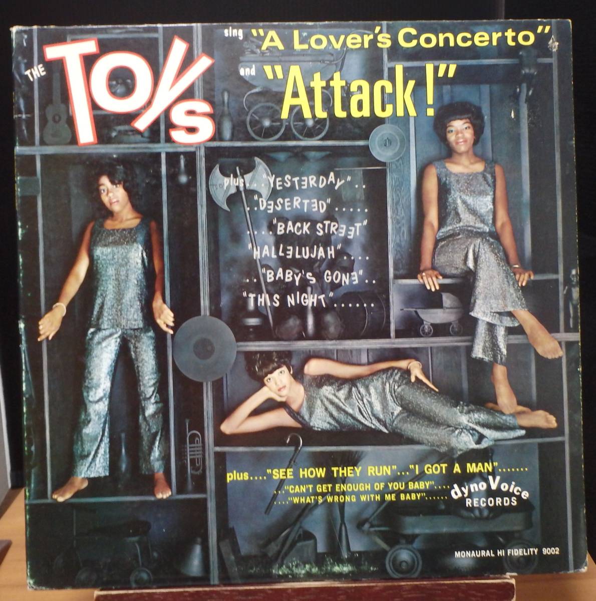【BW042】THE TOYS「The Toys Sing A Lover's Concerto And Attack」, 66 US mono Original　★ガール・グループ/R&B/ソウル/バラード_画像1