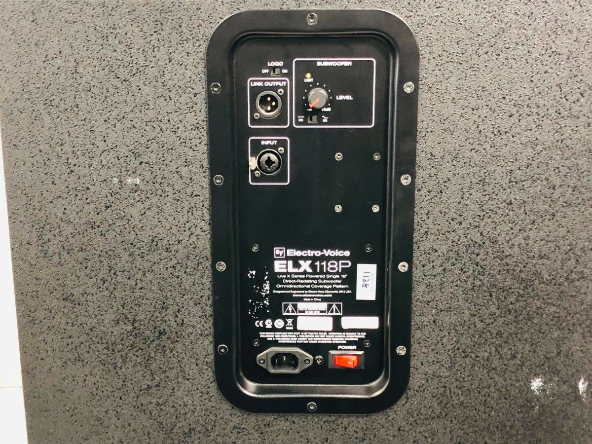 EV (Electro-Voice) ELX118P (u74946) EV (Electro-Voice) ELX118P (u74946)