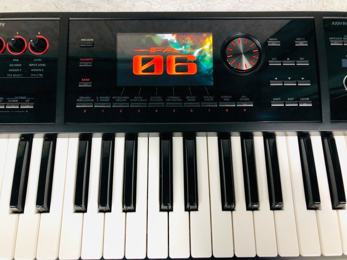 新品在庫あり Roland FA-06 電源アダプタ 純正バック付 おもちゃ