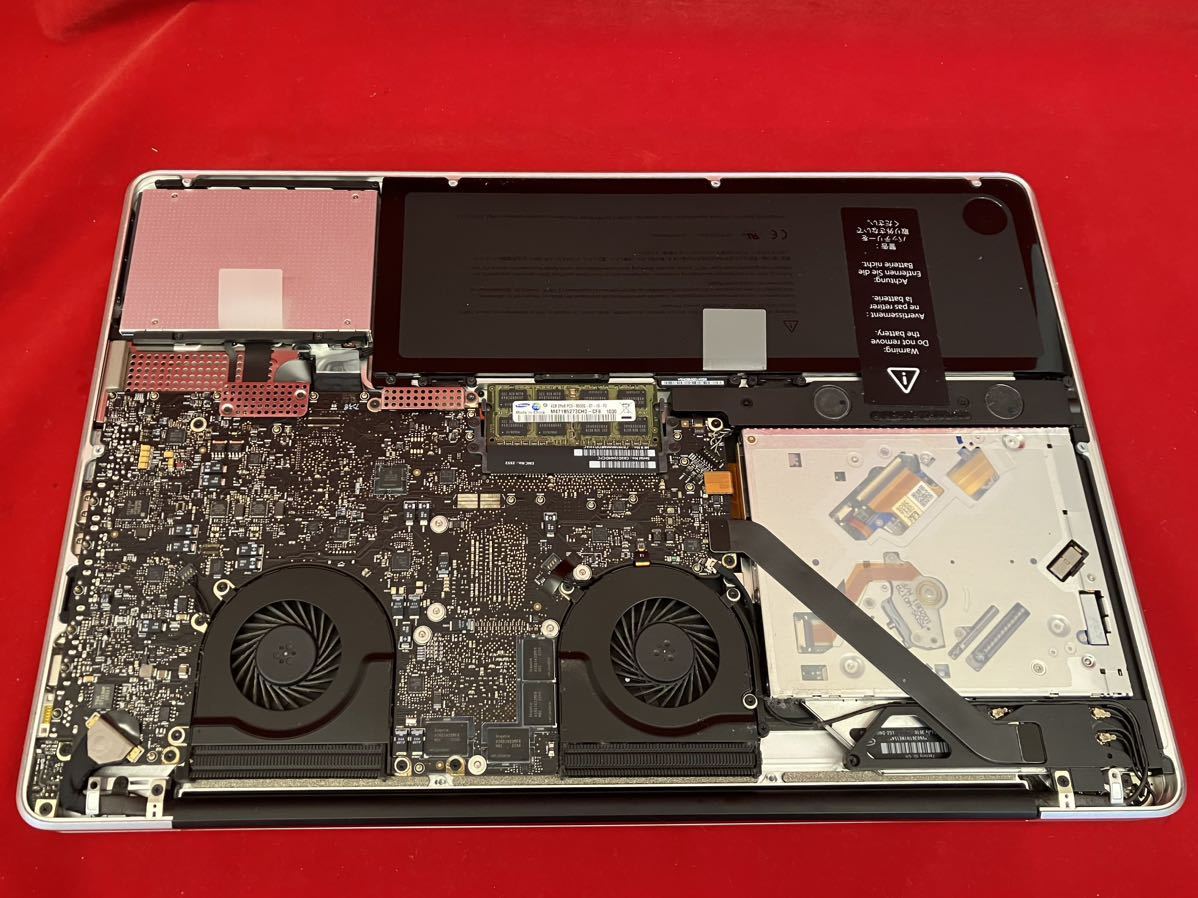 ★Apple★MacBook Pro (17-inch, Mid 2010)★A1297★Intel Core i7?★メモリー8GB★アップル/ノートパソコン/マックブックプロ/SR(PC307)_画像2