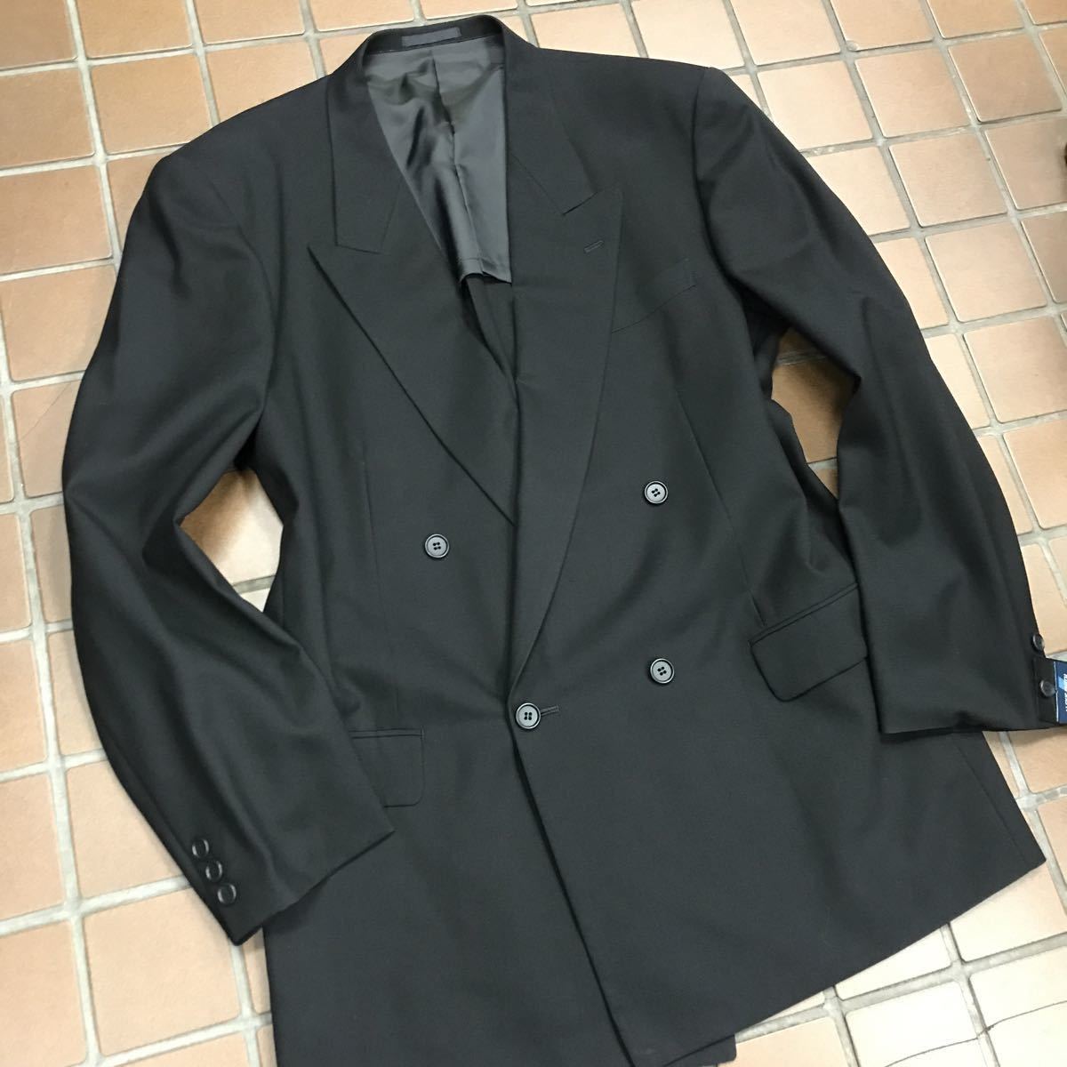 新品★激安　特別価格限定1点/ダブルスーツ　礼服/サイズ3L A8/ブラック　黒/ノーベンツ/冠婚葬祭　喪服　アジャスター付　良品質素材_画像2