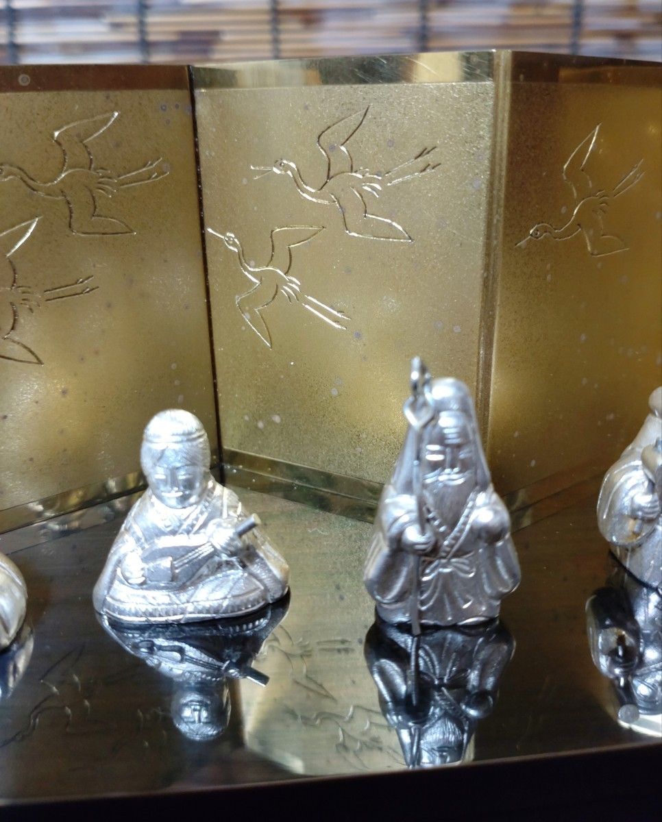 銀製 七福神 置物 在銘 小川英鳳作 桐箱 ガラスケース入/縁起物-