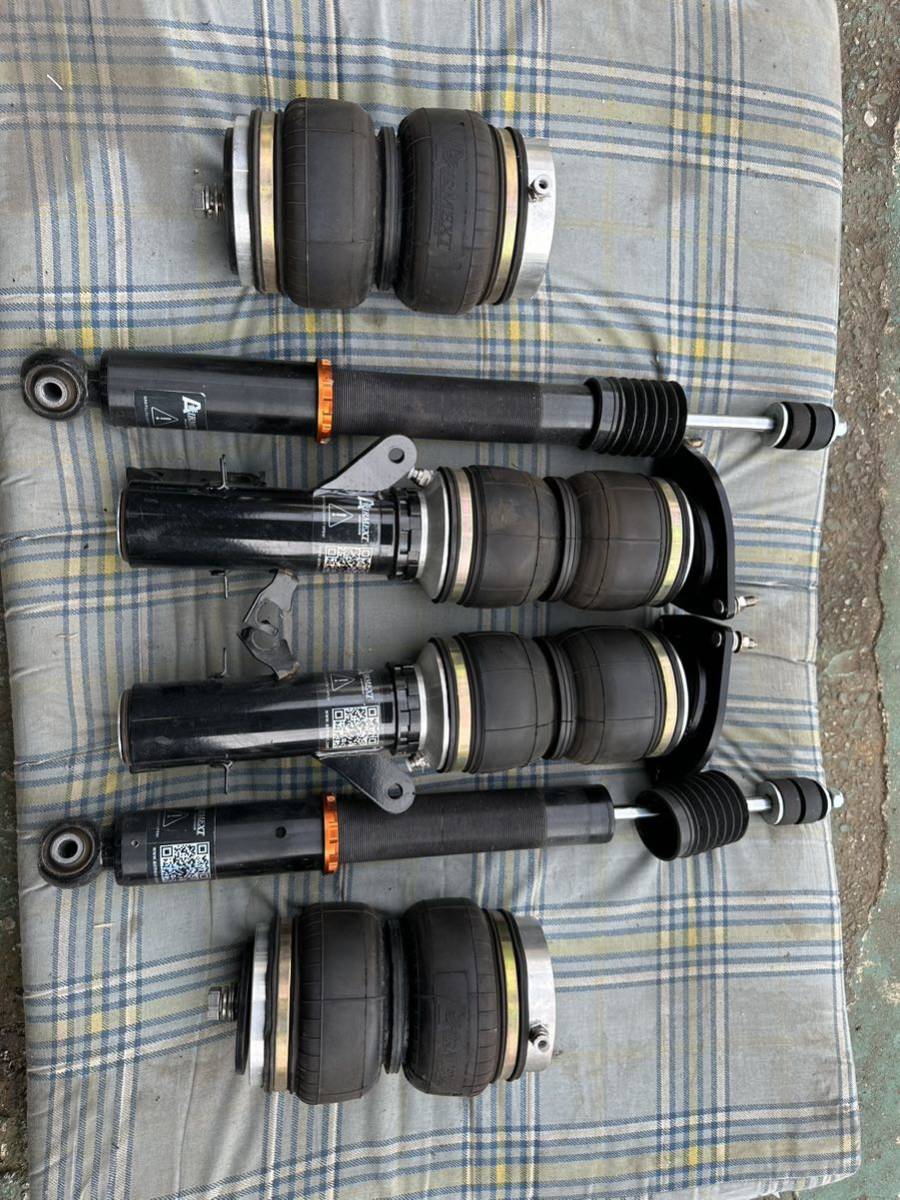 z12 キューブ エアサス 足のみ エアメクスト AIRMEXT 使用少ない 品 z12 キューブ エアサス 足のみ エアメクスト AIRMEXT 使用少ない 品