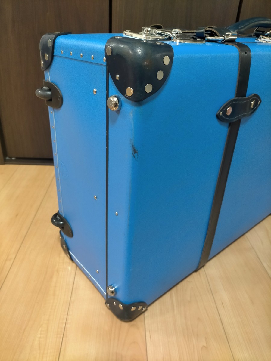 送料無料・美品】GlobeTrotter グローブトロッタークルーズ30インチ