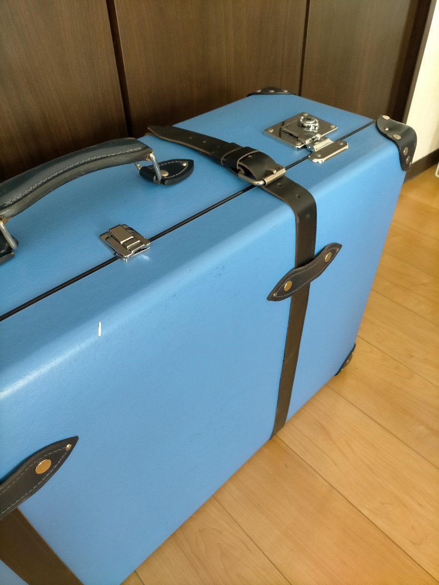 送料無料・美品】GlobeTrotter グローブトロッタークルーズ30インチ