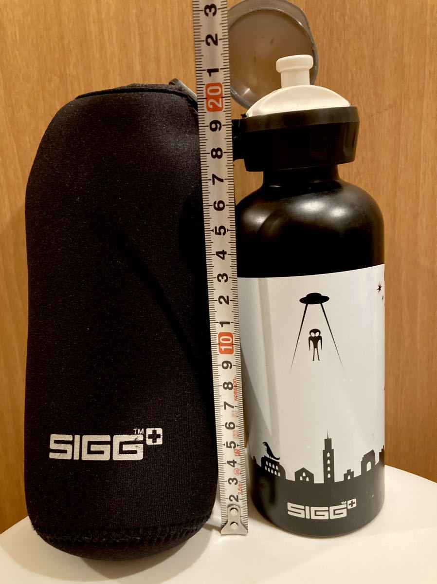 新品　UFO SIGG ボトル　& ボトルケース　ステンレスボトル