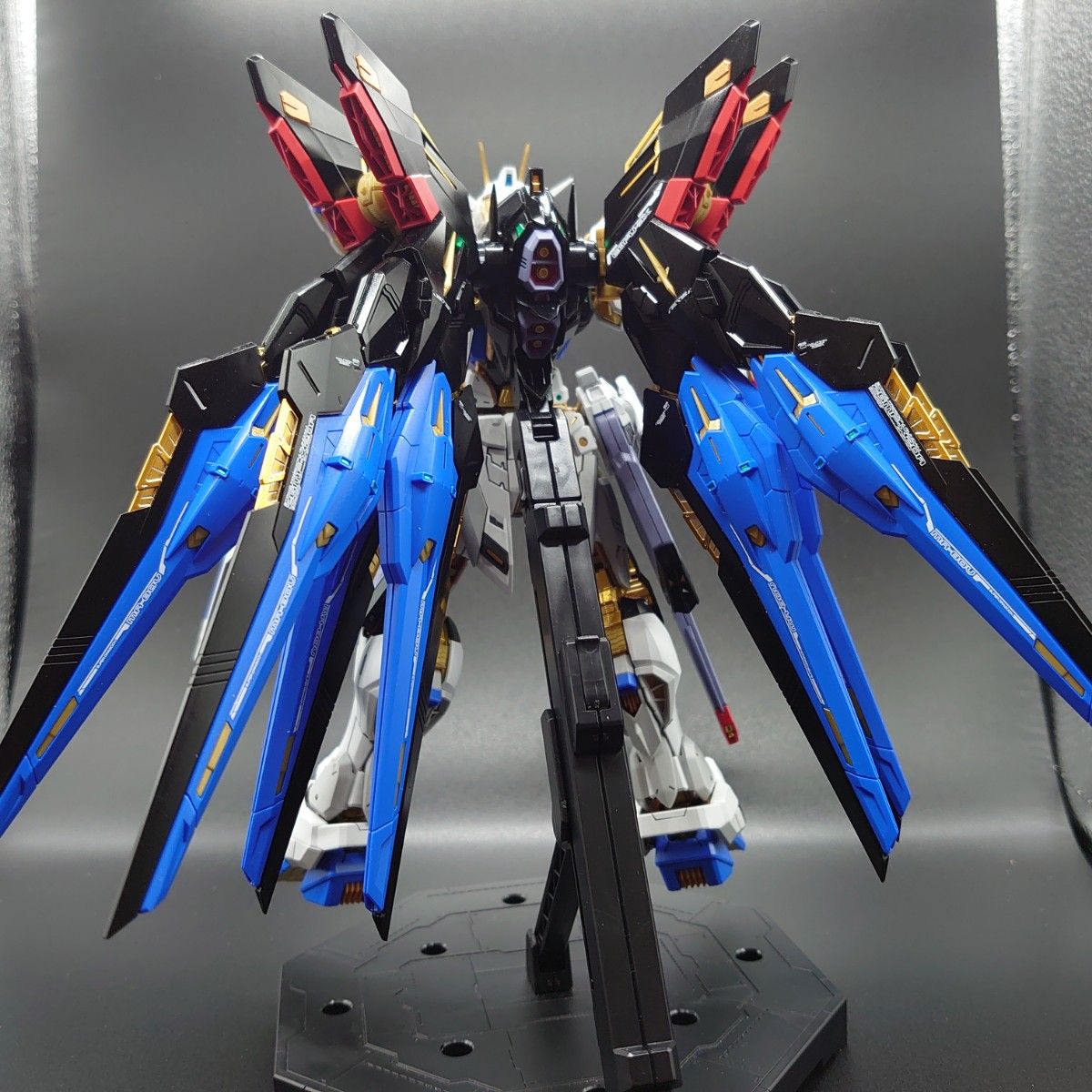 mgex ストライクフリーダムガンダム 【全塗装完成品】|Yahoo mgex ストライクフリーダムガンダム 【全塗装完成品】|Yahoo